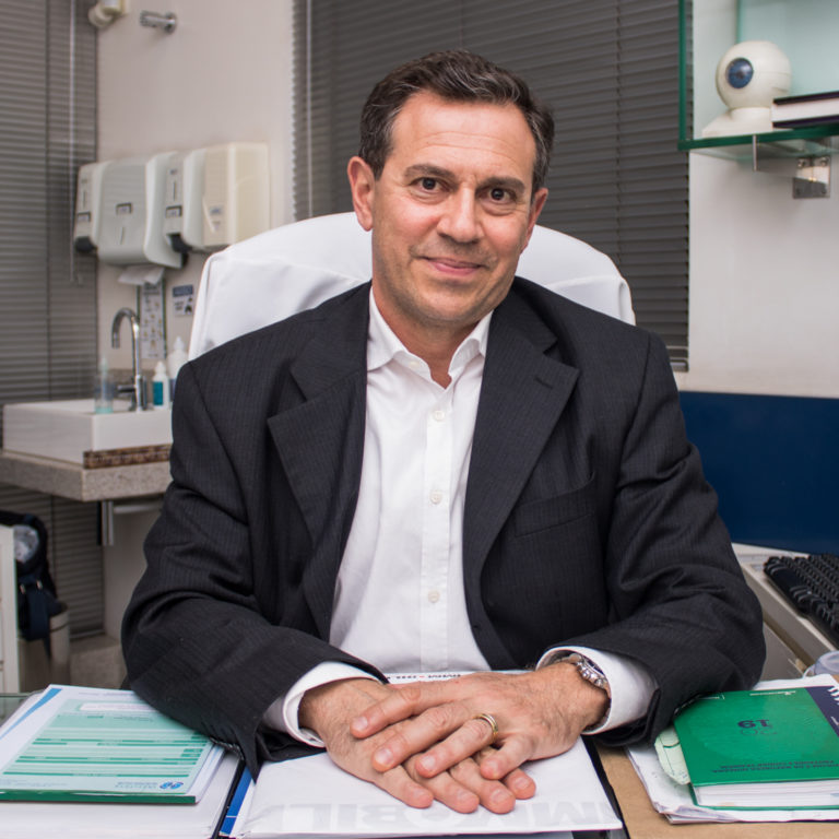 Terçol: causa, sintomas e tratamento - Instituto de Medicina Ocular Dr.  Ricardo Sallum